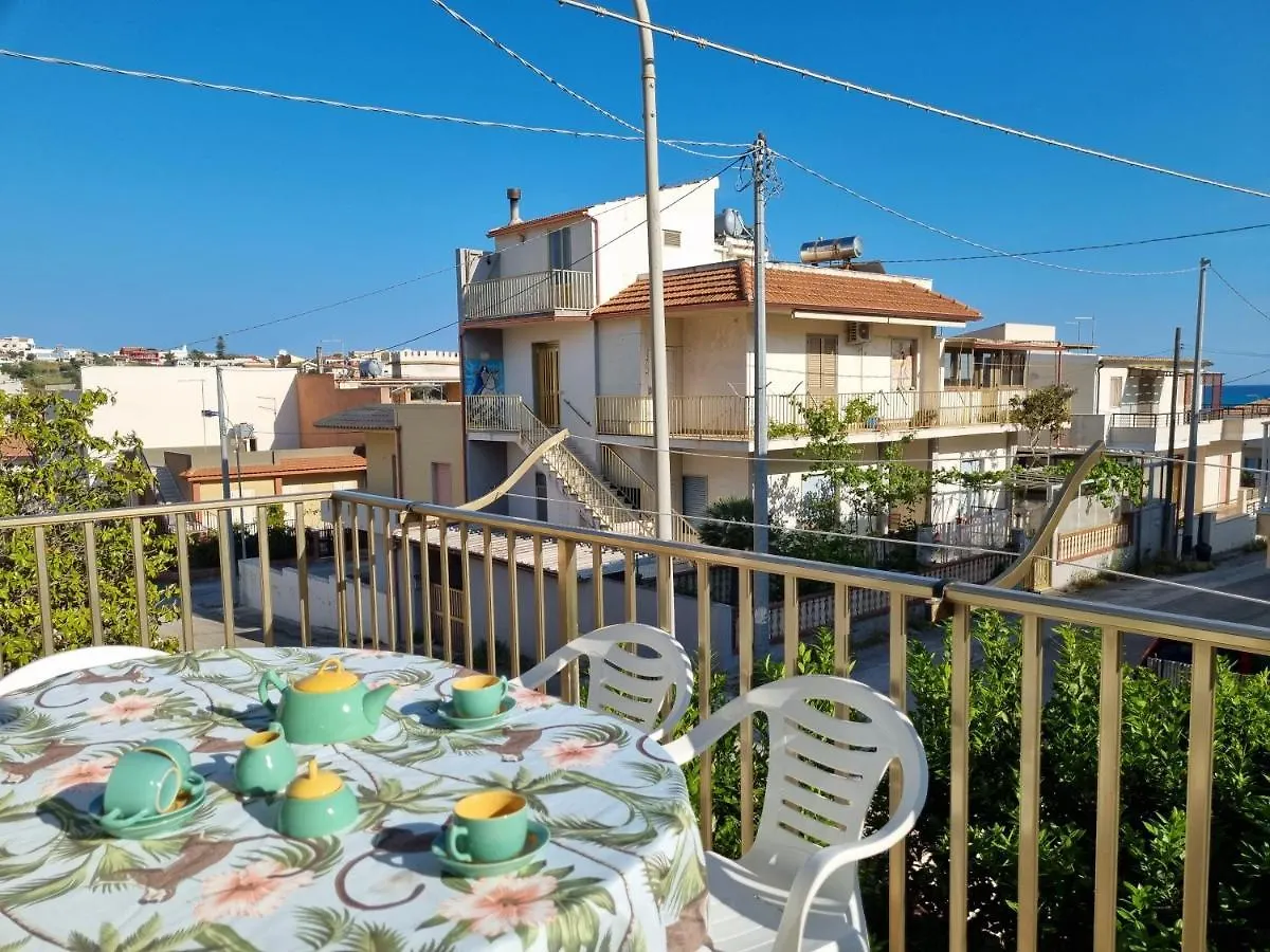 Appartement Mediterraneo Cava dʼAliga Italië